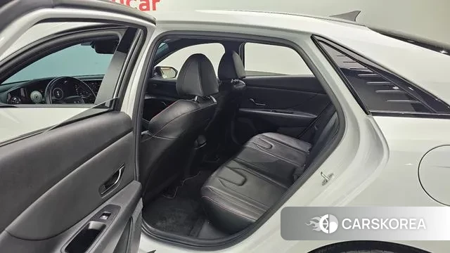 Hyundai Avante (CN7) 2021 Белый из Кореи, фото 3