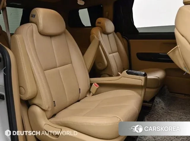 Kia The New Carnival 2020 Белый из Кореи, фото 3