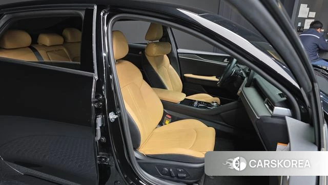 Kia K5 Hybrid 3rd Generation 2023 Черный из Кореи, фото 3