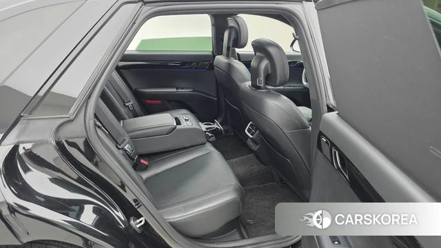 Hyundai Grandeur Hybrid (GN7) 2023 Черный из Кореи, фото 3