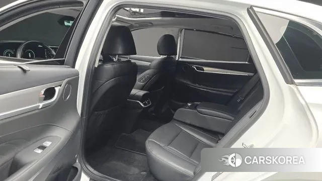 Hyundai The New Grandeur IG Hybrid 2021 Белый из Кореи, фото 3