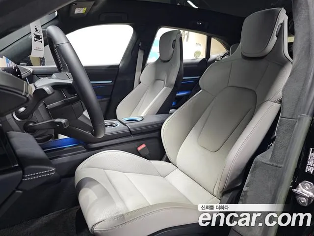 Porsche Taycan id 2683646 из Кореи 3