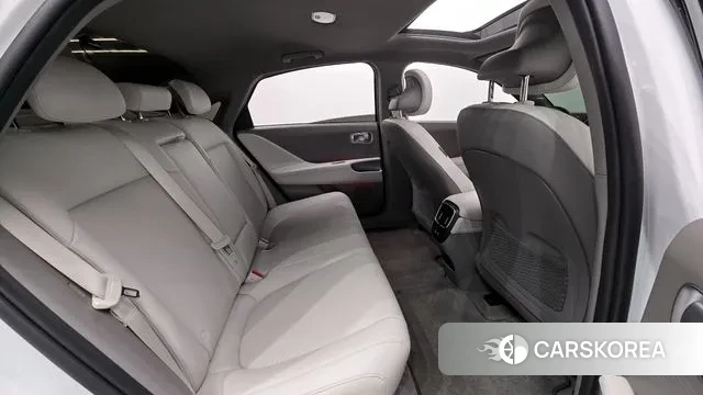 Hyundai Ionic 6 2022 Белый из Кореи, фото 3