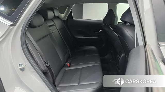 Hyundai Kona (SX2) 2024 Серебристо-серый из Кореи, фото 3