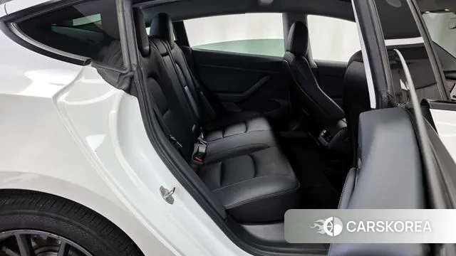 Tesla Model 3 2021 Белый из Кореи, фото 3