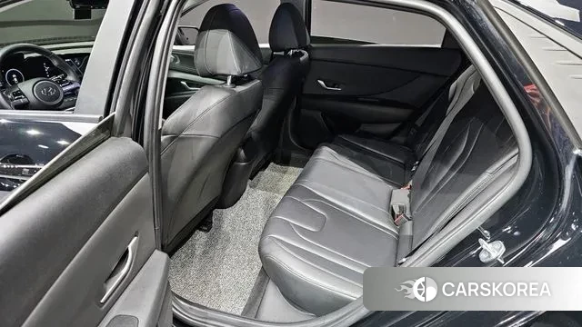 Hyundai Avante (CN7) 2021 Черный из Кореи, фото 3