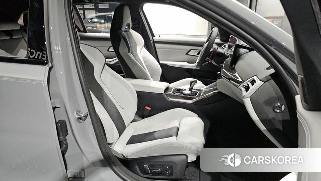 BMW M3 (G80) 2026 Серый из Кореи, фото 3