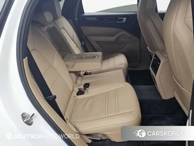 Porsche Cayenne (PO536) 2020 Белый из Кореи, фото 3