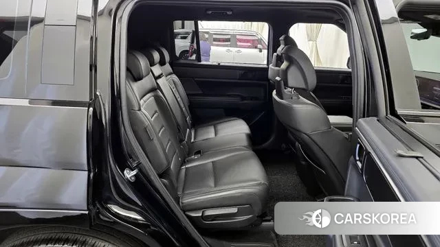 Hyundai Santa Fe (MX5) 2023 Черный из Кореи, фото 3