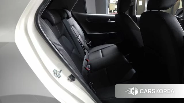 Kia Morning Urban (JA) 2023 Жемчужный цвет из Кореи, фото 3