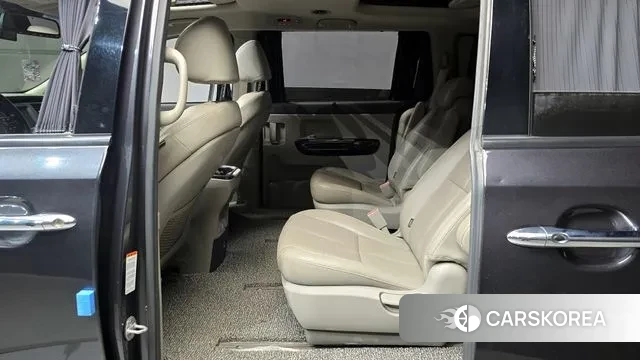 Kia The New Carnival 2018 Серый из Кореи, фото 3