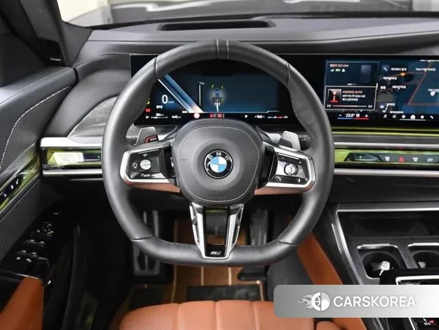 BMW 7 Series (G70) 2023 Черный из Кореи, фото 3