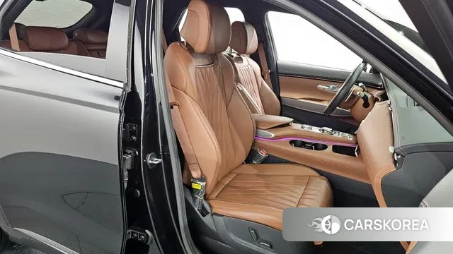 Genesis GV70 2022 Черный из Кореи, фото 3