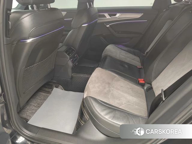 Audi A6L 2023 Черный из Китая, фото 3
