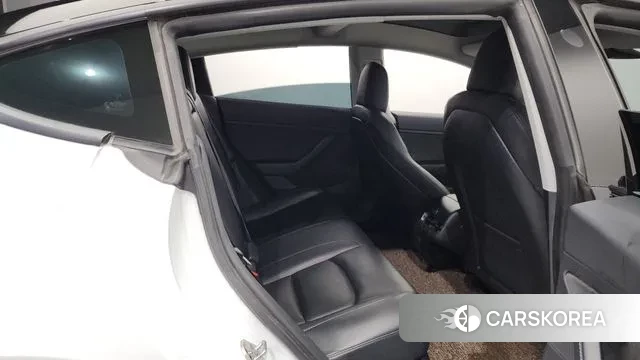 Tesla Model 3 2021 Белый из Кореи, фото 3