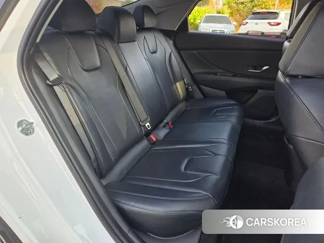 Hyundai Avante (CN7) 2021 Белый из Кореи, фото 3