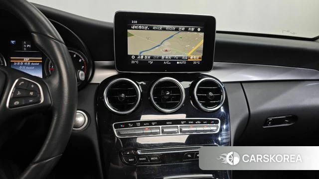 Mercedes-Benz C-Class W205 2018 Черный из Кореи, фото 3