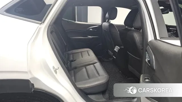 Chevrolet (GM Daewoo) Trax Crossover 2023 Белый из Кореи, фото 3