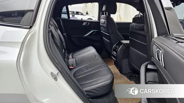 BMW X6 (G06) 2024 Белый из Кореи, фото 3