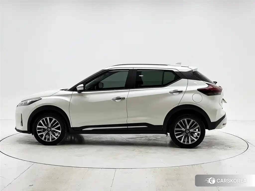 Nissan Kicks 2022 Белый из Китая, фото 3