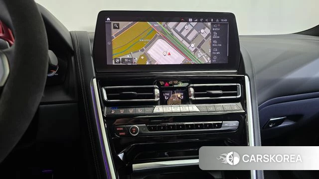 BMW 8 Series (G15) 2025 Серебристо-серый из Кореи, фото 3