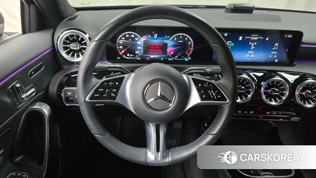 Mercedes-Benz A-Class W177 2024 Черный из Кореи, фото 3