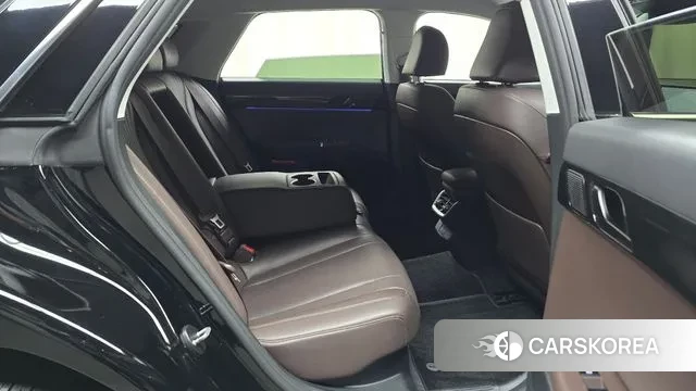 Hyundai Grandeur Hybrid (GN7) 2023 Черный из Кореи, фото 3