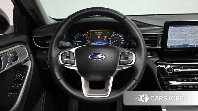 Ford Explorer 6th Generation 2023 Белый из Кореи, фото 3