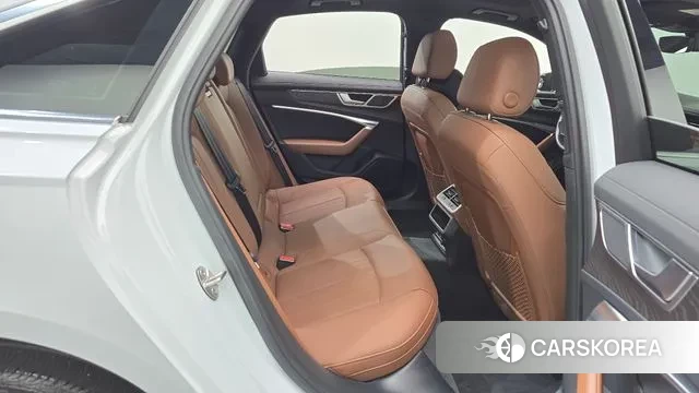 Audi A6 (C8) 2022 Белый из Кореи, фото 3