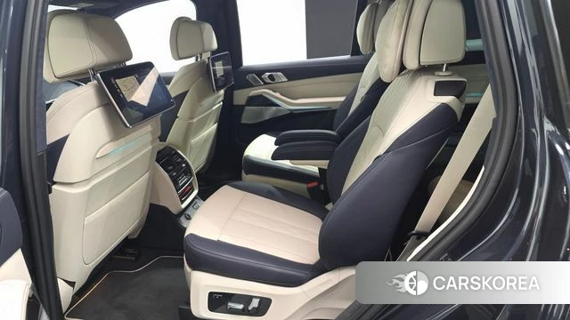 BMW X7 (G07) 2022 Серый из Кореи, фото 3