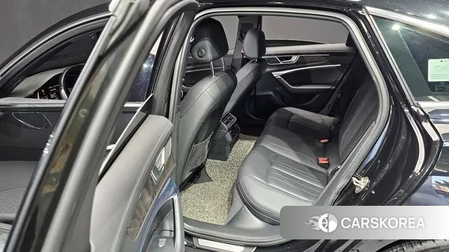 Audi A6 (C8) 2022 Черный из Кореи, фото 3