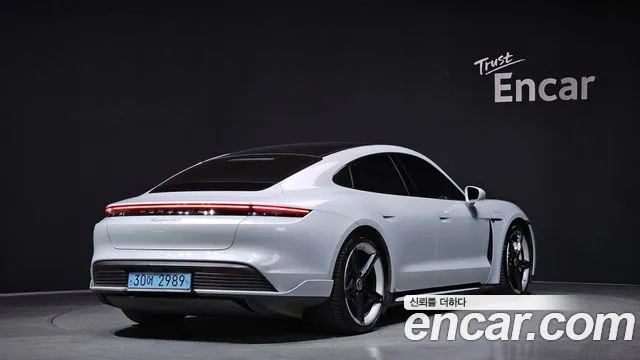 Porsche Taycan id 2664660 из Кореи 3