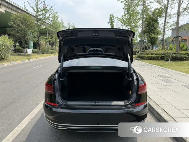 Volkswagen Passat 2025 Черный из Китая, фото 3