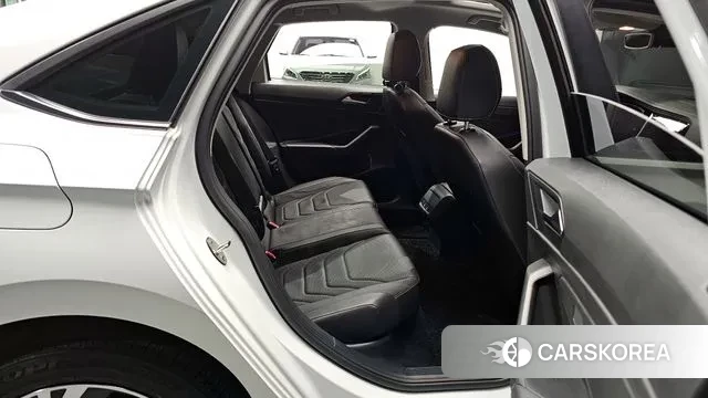 Volkswagen 7th Generation of Jetta 2020 Белый из Кореи, фото 3