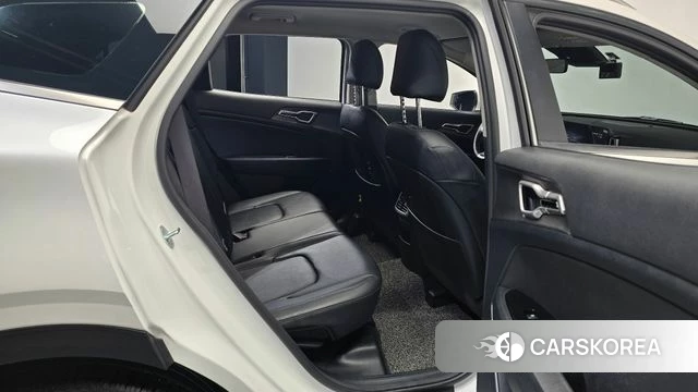 Kia Sportage 5th Generation 2022 Белый из Кореи, фото 3