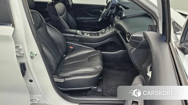 Hyundai The New Santa Fe 2021 Белый из Кореи, фото 3