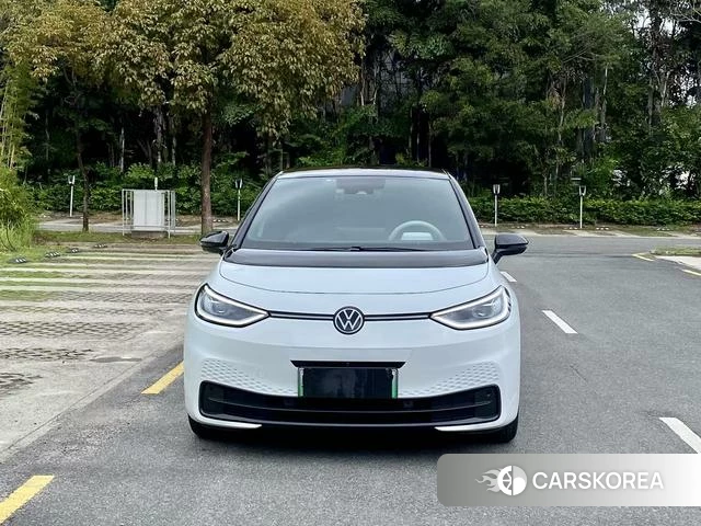 Volkswagen ID.3 2025 Белый из Китая, фото 3