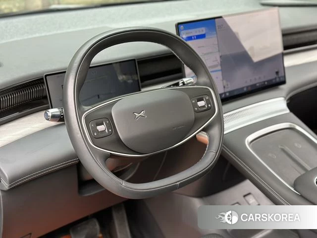 Xiaopeng Motors Xiaopeng X9 2024 Черный из Китая, фото 3