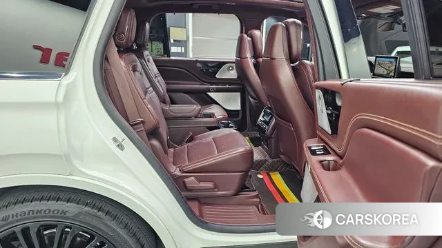 Lincoln Aviator 2nd generation 2020 Белый из Кореи, фото 3