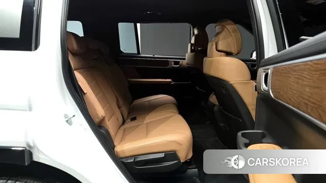 Hyundai Santa Fe (MX5) 2023 Белый из Кореи, фото 3