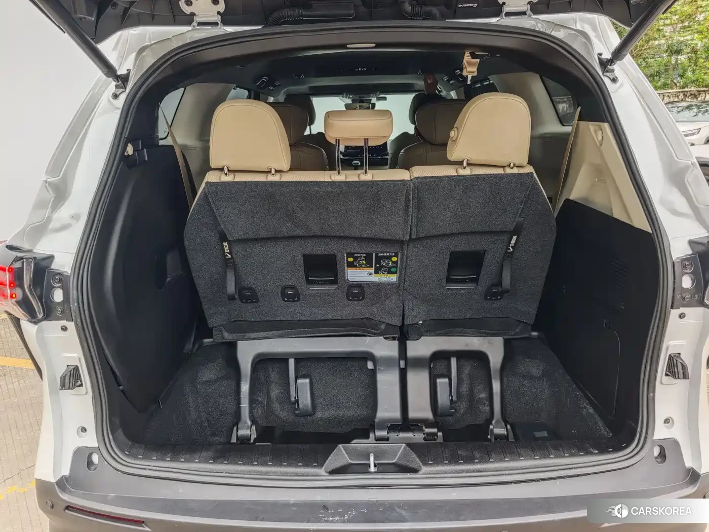 Toyota Sienna 2024 Белый из Китая, фото 3
