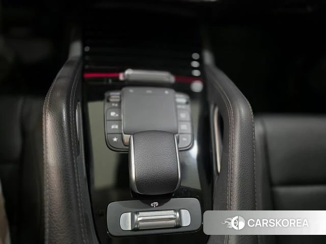 Mercedes-Benz GLE-Class W167 2023 Белый из Кореи, фото 3