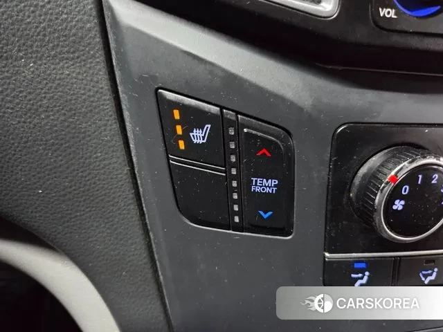 Hyundai Grand Starex 2018 Серый из Кореи, фото 3