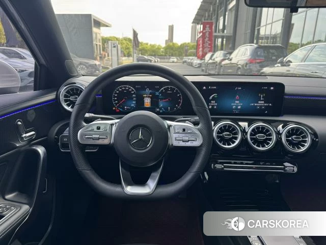 Mercedes-Benz Class A 2021 Белый из Китая, фото 3