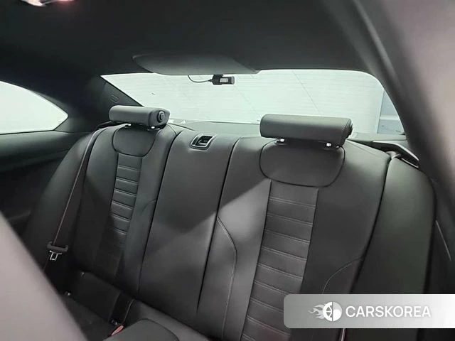 BMW M2 (G87) 2025 Черный из Кореи, фото 3