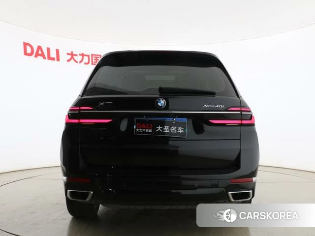 BMW X7 2023 Черный из Китая, фото 3