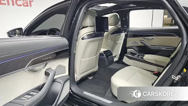 Audi A8 (D5) 2023 Черный из Кореи, фото 3