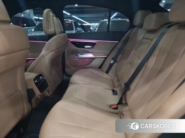 Mercedes-Benz E-Class W214 2024 Белый из Кореи, фото 3