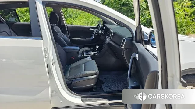 Kia Sportage 4th Generation 2018 Белый из Кореи, фото 3