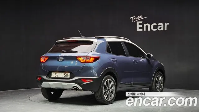 Kia Stonic 2018 Синий из Кореи, фото 3